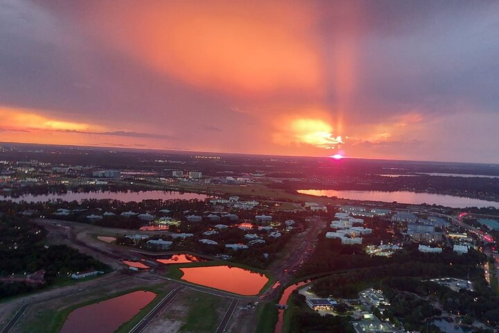 Private Helicopter Night Tour Over Orlando Theme Parks (23miles) - Photo 1 of 12